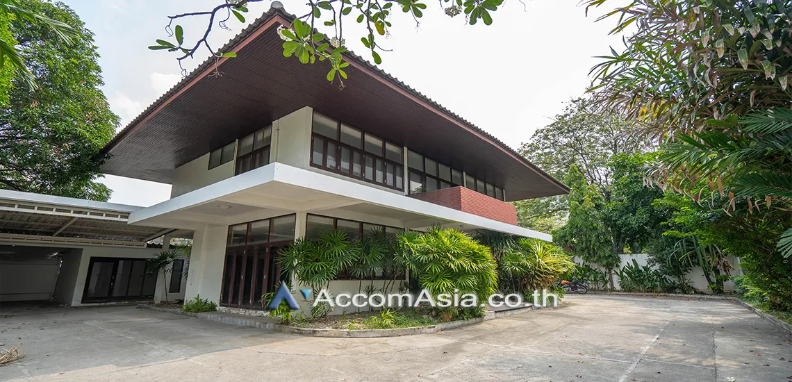 unit 5 Bedrooms  House For Rent in Sukhumvit, Bangkok  near BTS Phrom Phong (2314606)