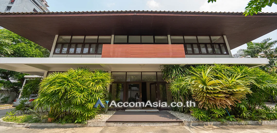 unit 5 Bedrooms  House For Rent in Sukhumvit, Bangkok  near BTS Phrom Phong (2314606)