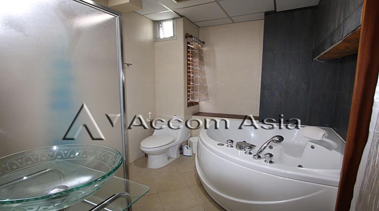 9  2 br Condominium For Rent in Charoen Nakhon ,Bangkok  at Hive Sathorn 1414868