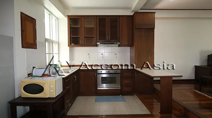 unit 2 Bedrooms  Condominium For Rent in Charoen Nakhon, Bangkok  (1414868)