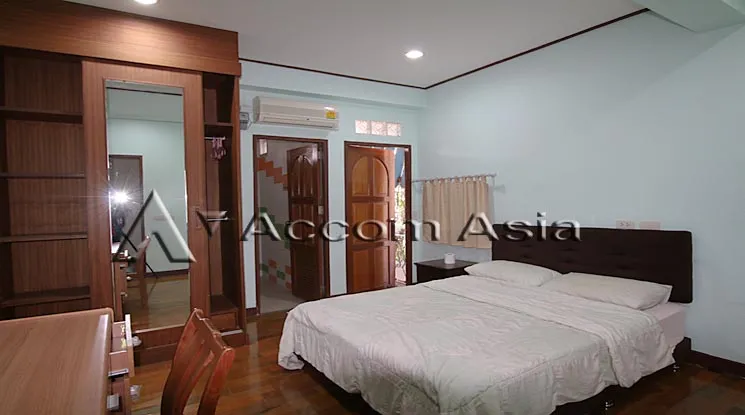 8  2 br Condominium For Rent in Charoen Nakhon ,Bangkok  at Hive Sathorn 1414868