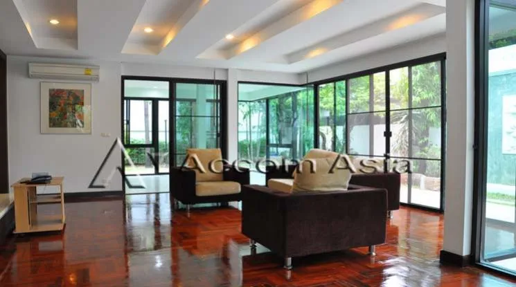 unitHome Office |  3 Bedrooms  House For Rent in Sukhumvit, Bangkok  (50087)
