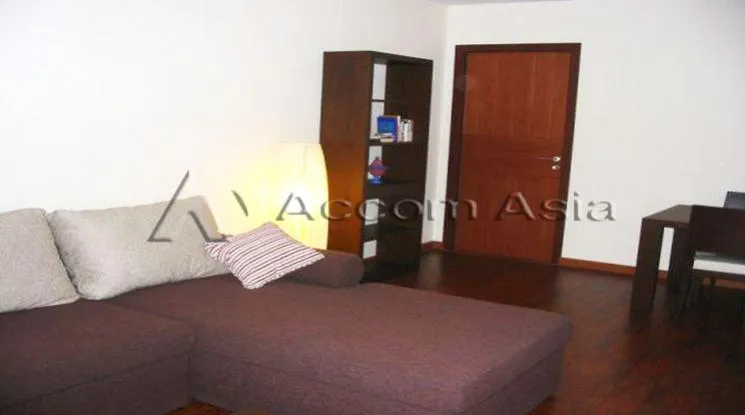 unit 2 Bedrooms  Condominium For Rent in Sathorn, Bangkok  near BTS Chong Nonsi (1514907)