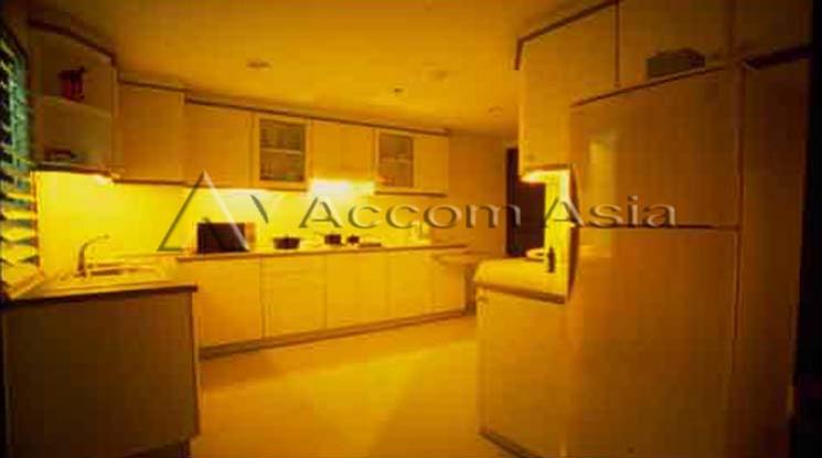  1  3 br Apartment For Rent in Ratchadaphisek ,Bangkok  at S.P. Mansion 1414957