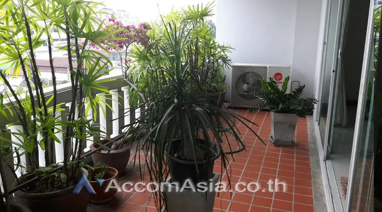 unit 3 Bedrooms  Apartment For Rent in Sathorn, Bangkok  (1414995)