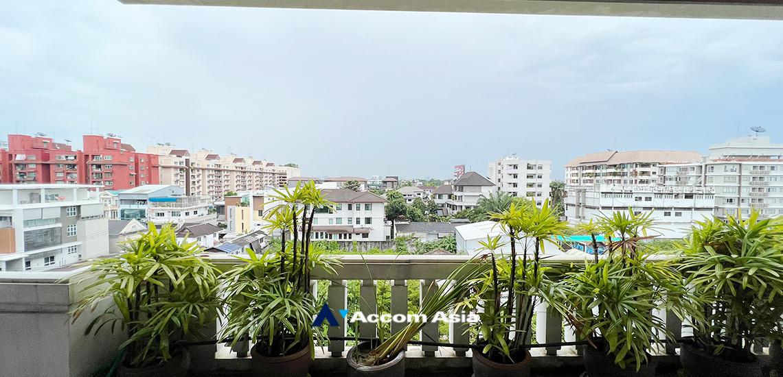 36  3 br Apartment For Rent in Sathorn ,Bangkok MRT Khlong Toei at Privacy One Unit per Floor 1414996