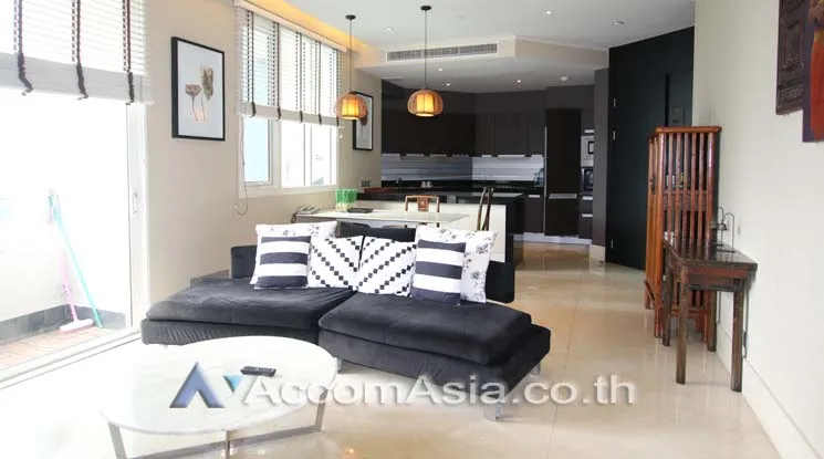 unit 2 Bedrooms  Condominium For Rent in Silom, Bangkok  near BRT Arkhan Songkhro - BTS Chong Nonsi (1515031)