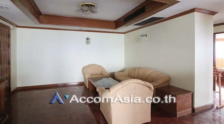 unit 3 Bedrooms  Condominium For Rent & Sale in Sukhumvit, Bangkok  near BTS Ekkamai (1515039)