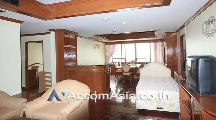 unit 3 Bedrooms  Condominium For Rent & Sale in Sukhumvit, Bangkok  near BTS Ekkamai (1515039)