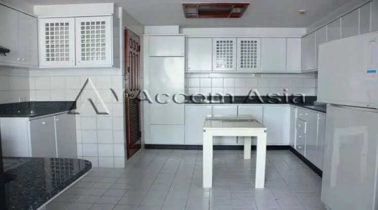 6  4 br Apartment For Rent in Sukhumvit ,Bangkok MRT Sukhumvit - BTS Asok at Convenience for your family 1415106