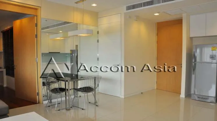 unit 1 Bedroom  Condominium For Rent in Sathorn, Bangkok  near MRT Khlong Toei (1515132)