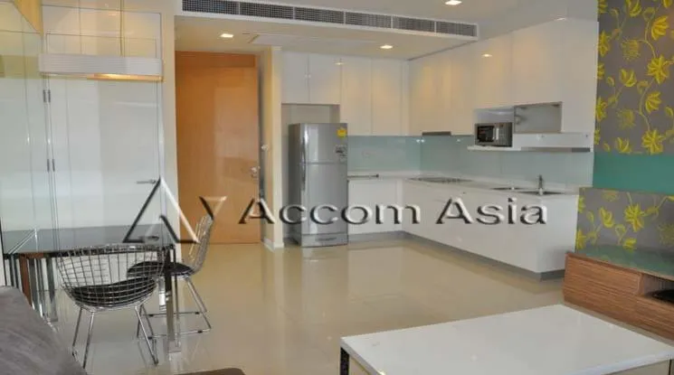 unit 1 Bedroom  Condominium For Rent in Sathorn, Bangkok  near MRT Khlong Toei (1515132)
