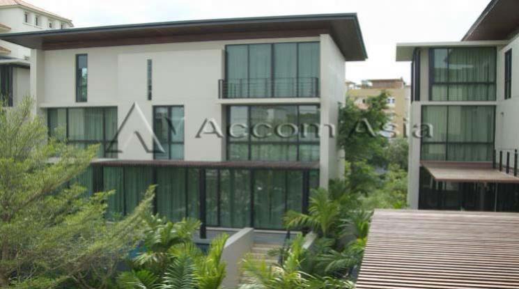 9  4 br House for rent and sale in Sukhumvit ,Bangkok BTS Ekkamai at Luxury House with private pool in Ekkamai 1915142