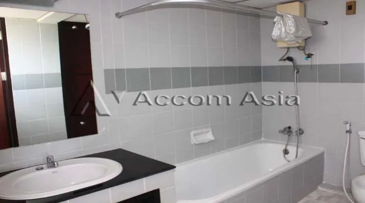 9  2 br Apartment For Rent in Sukhumvit ,Bangkok BTS Phrom Phong at Living in harmony with nature 1415153