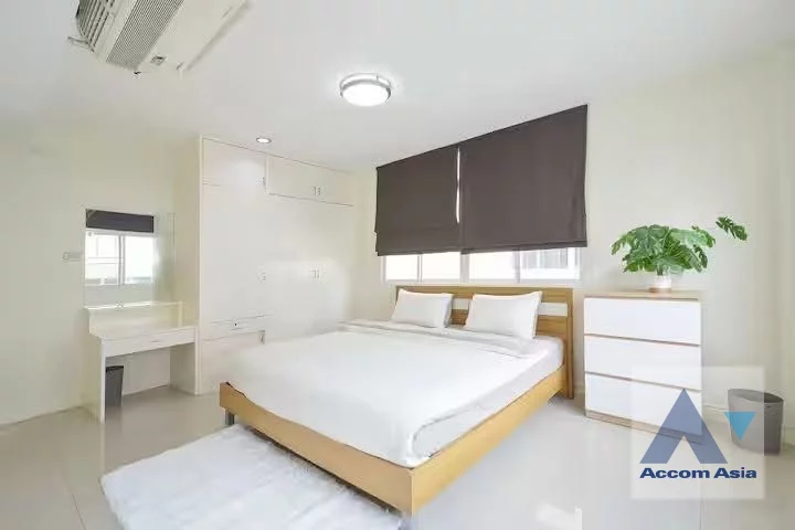 10  5 br House for rent and sale in Sukhumvit ,Bangkok BTS Phrom Phong 2515220