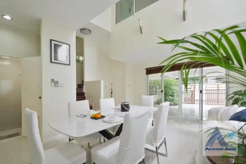 4  5 br House for rent and sale in Sukhumvit ,Bangkok BTS Phrom Phong 2515220
