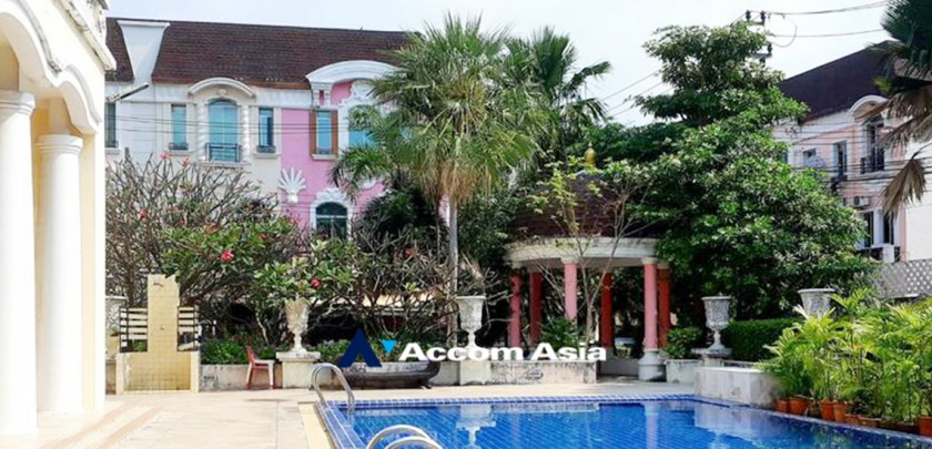  2  3 br Townhouse for rent and sale in Ratchadaphisek ,Bangkok MRT Huai Khwang at Baan Klang Muang Grand De Paris 1715221