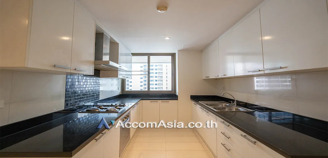 unit 3 Bedrooms  Condominium For Rent & Sale in Sukhumvit, Bangkok  near BTS Asok - MRT Sukhumvit (1515291)