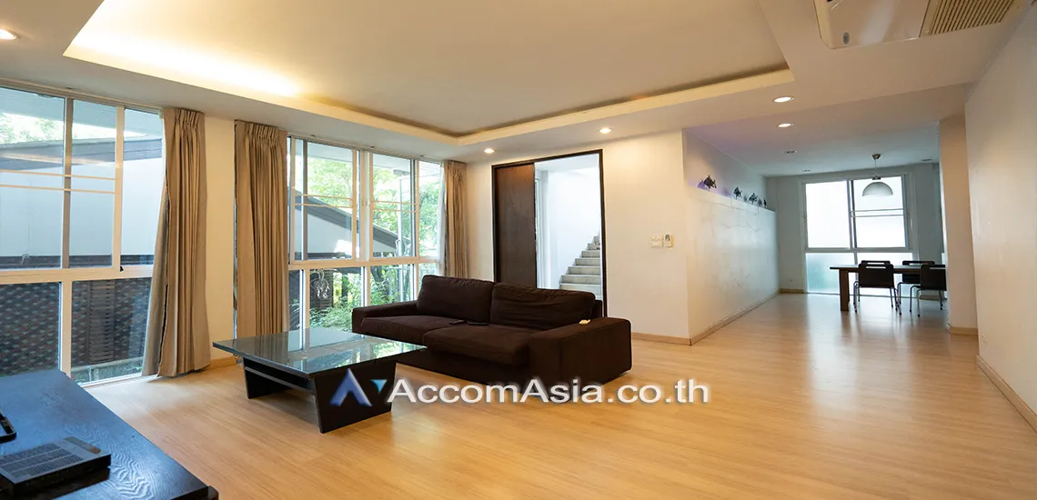 unitPet friendly |  2 Bedrooms  Apartment For Rent in Sukhumvit, Bangkok  near BTS Phrom Phong (1715322)