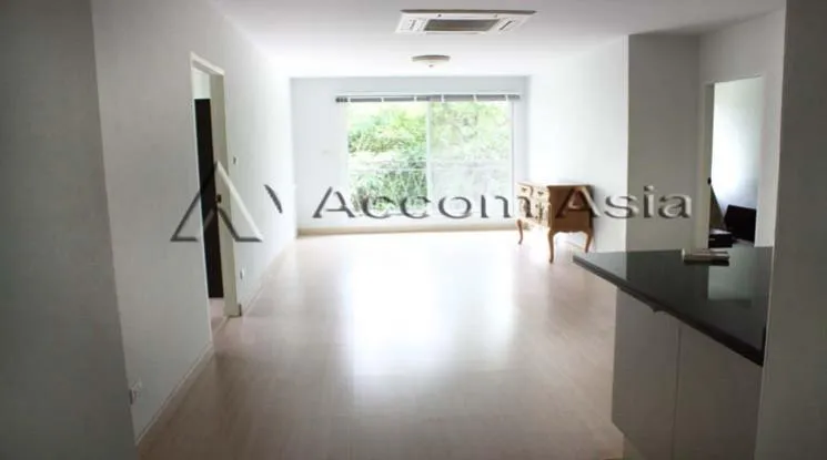 unit 2 Bedrooms  Apartment For Rent in Sukhumvit, Bangkok  near BTS Phrom Phong (1415323)