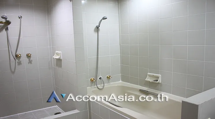 11  3 br Apartment For Rent in Sukhumvit ,Bangkok BTS Phrom Phong at Greenery garden and privacy 1415326