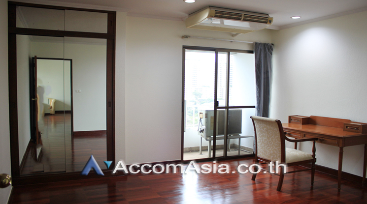 7  3 br Apartment For Rent in Sukhumvit ,Bangkok BTS Phrom Phong at Greenery garden and privacy 1415326