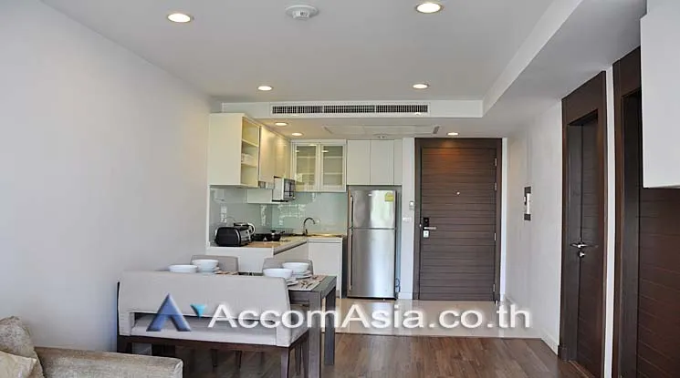 unit 1 Bedroom  Apartment For Rent in Sathorn, Bangkok  near BTS Surasak (1415329)