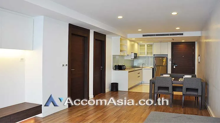unit 1 Bedroom  Apartment For Rent in Sathorn, Bangkok  near BTS Surasak (1415330)