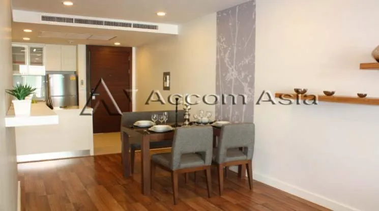 unit 2 Bedrooms  Apartment For Rent in Sathorn, Bangkok  near BTS Surasak (1415333)