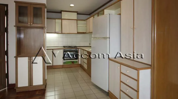 unit 2 Bedrooms  Condominium For Rent in Sukhumvit, Bangkok  near MRT Sukhumvit - BTS Asok (1515378)