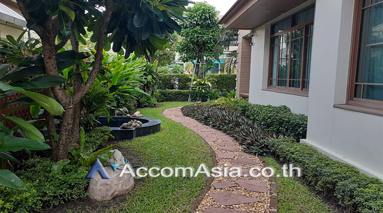 13  3 br House for rent and sale in Pattanakarn ,Bangkok  at Peaceful compound 1715389