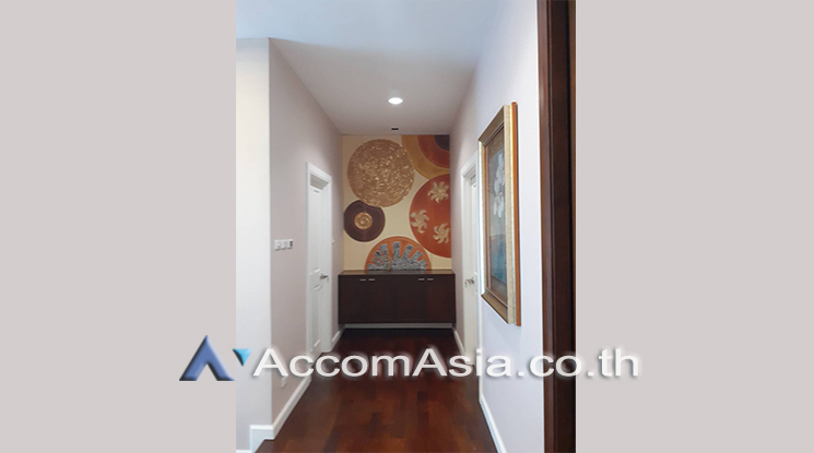 14  3 br House for rent and sale in Pattanakarn ,Bangkok  at Peaceful compound 1715389