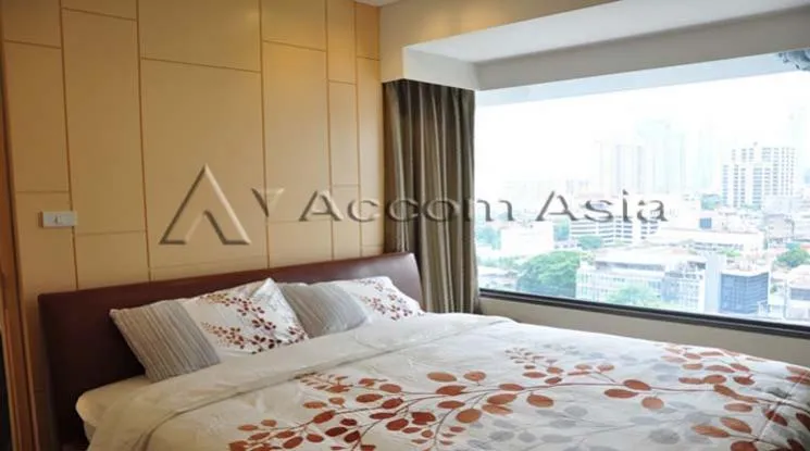 unit 1 Bedroom  Condominium For Rent in Sathorn, Bangkok  near MRT Khlong Toei (1515459)