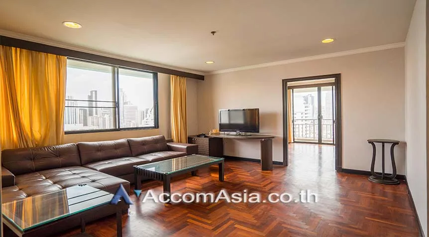 unitBig Balcony |  3 Bedrooms  Condominium For Rent in Sukhumvit, Bangkok  near BTS Nana (1515512)