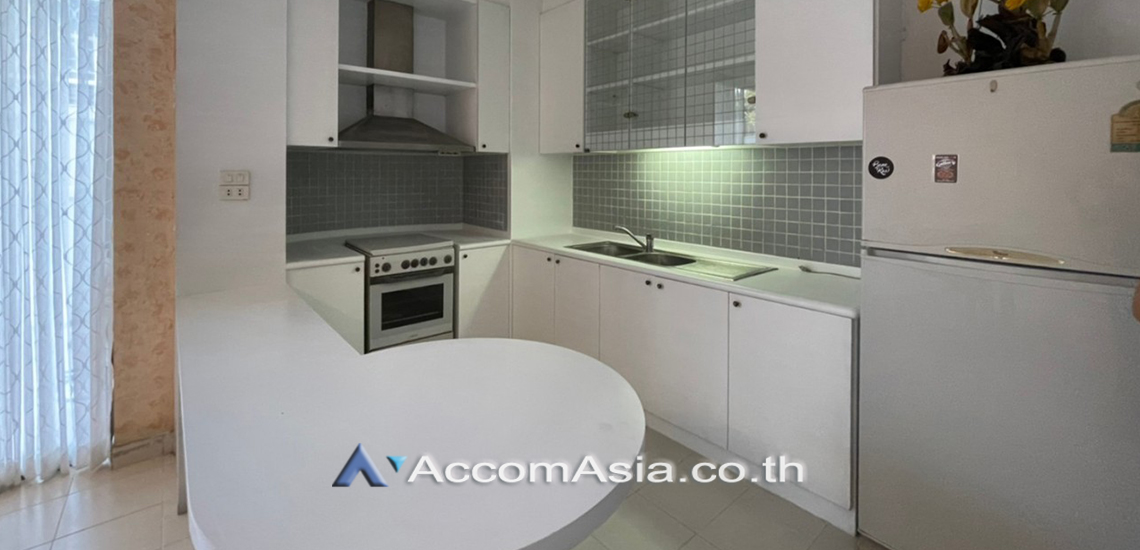 11  3 br Townhouse For Rent in Sathorn ,Bangkok BRT Nararam 3 at Modern style 2515528