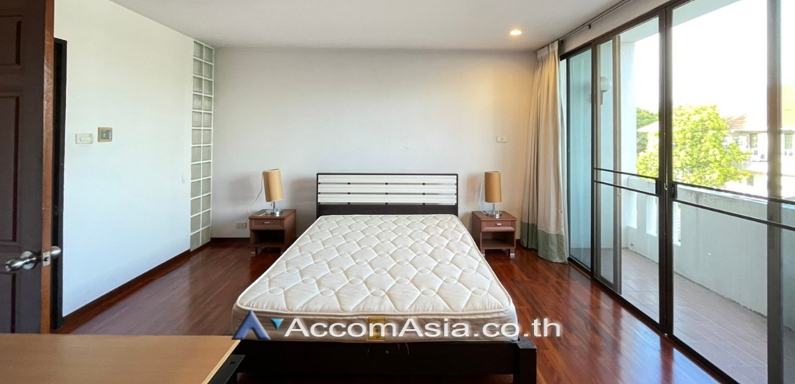 7  3 br Townhouse For Rent in Sathorn ,Bangkok BRT Nararam 3 at Modern style 2515528