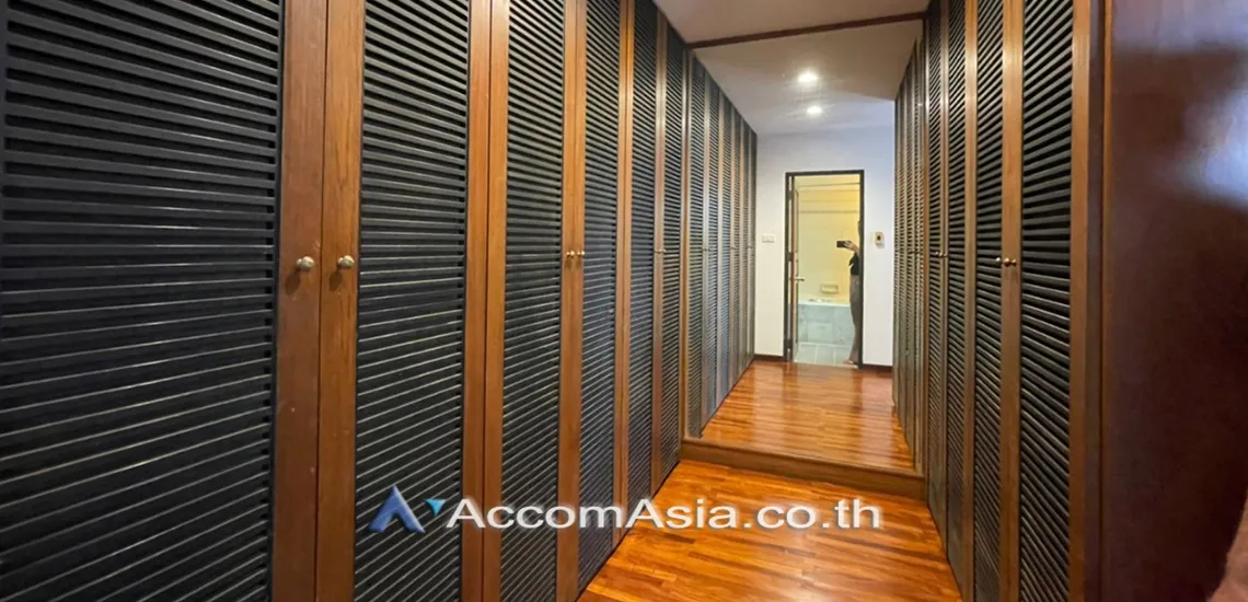 20  3 br Townhouse For Rent in Sathorn ,Bangkok BRT Nararam 3 at Modern style 2515528