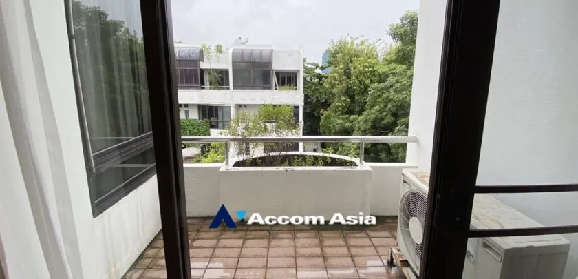 24  3 br Townhouse For Rent in Sathorn ,Bangkok BRT Nararam 3 at Modern style 2515529