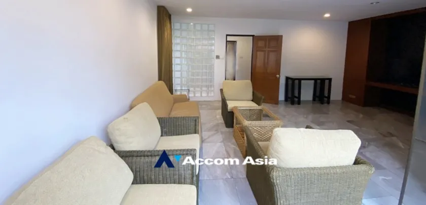  1  3 br Townhouse For Rent in Sathorn ,Bangkok BRT Nararam 3 at Modern style 2515529