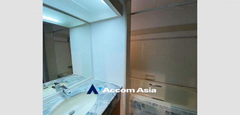 22  3 br Townhouse For Rent in Sathorn ,Bangkok BRT Nararam 3 at Modern style 2515529