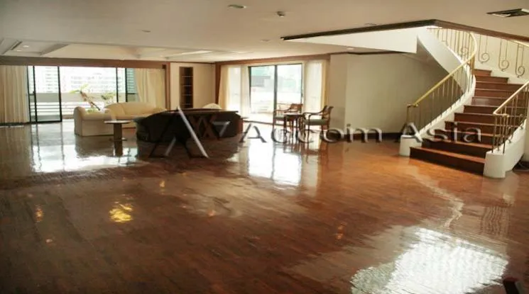 unitBig Balcony, Penthouse, Pet friendly |  3 Bedrooms  Apartment For Rent in Sukhumvit, Bangkok  near MRT Sukhumvit - BTS Asok (1515544)