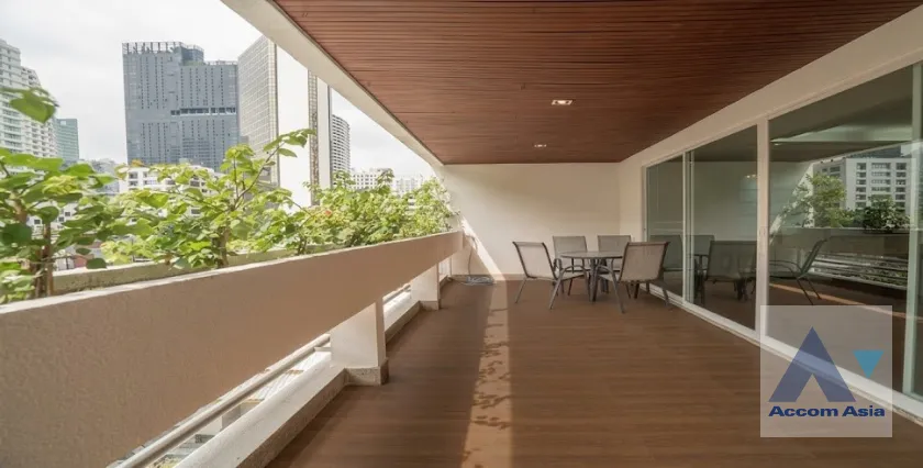 unitBig Balcony |  3 Bedrooms  Apartment For Rent in Sukhumvit, Bangkok  near MRT Sukhumvit - BTS Asok (1415546)