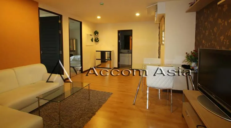 unit 2 Bedrooms  Condominium For Rent in Sukhumvit, Bangkok  near BTS Phrom Phong (1515577)