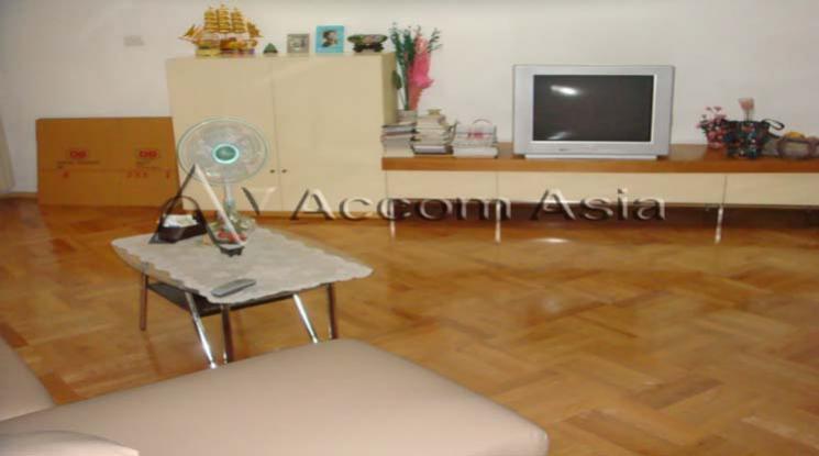  1  2 br Condominium for rent and sale in Sathorn ,Bangkok BRT Thanon Chan at Bangkok Garden Condominium 1515656