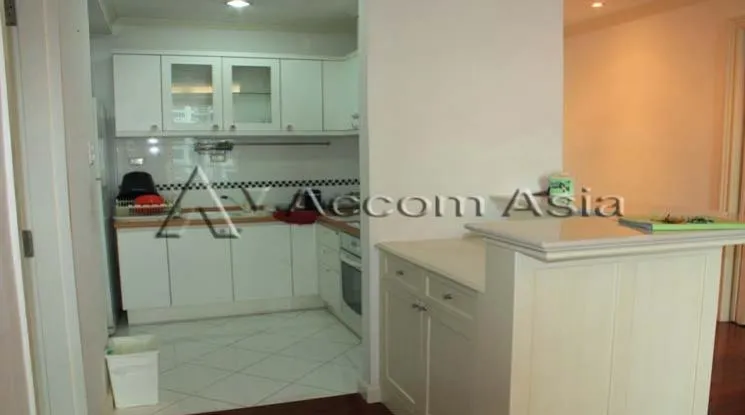 unit 1 Bedroom  Condominium For Rent in Ploenchit, Bangkok  near BTS Chitlom (1515662)