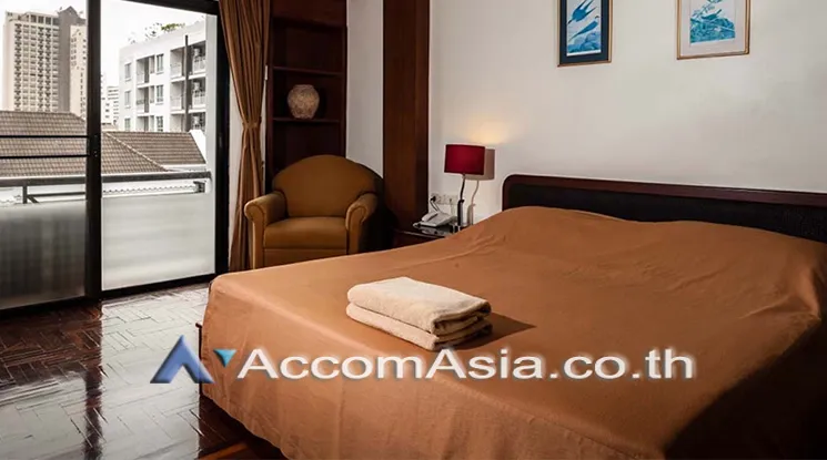 unit 2 Bedrooms  Apartment For Rent in Sukhumvit, Bangkok  near BTS Phrom Phong (10129)