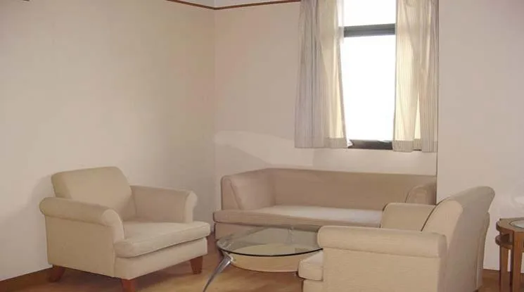 unit 2 Bedrooms  Apartment For Rent in Sukhumvit, Bangkok  near BTS Nana (10130)