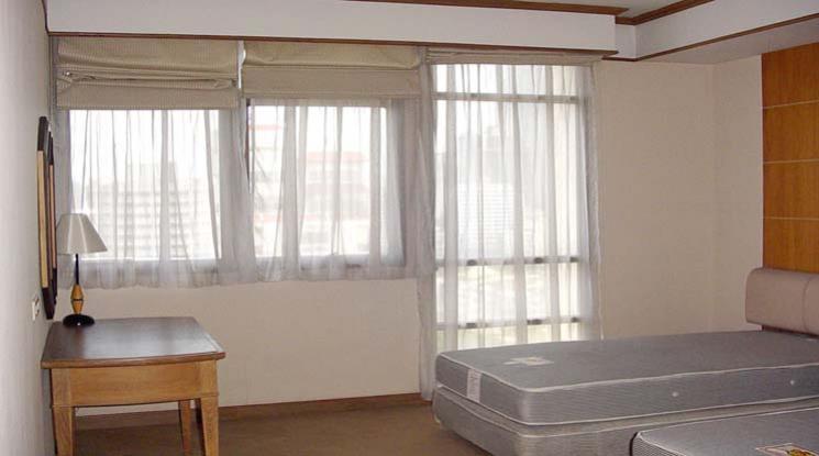 6  2 br Apartment For Rent in Sukhumvit ,Bangkok BTS Nana at Luxurious life in Bangkok 10130