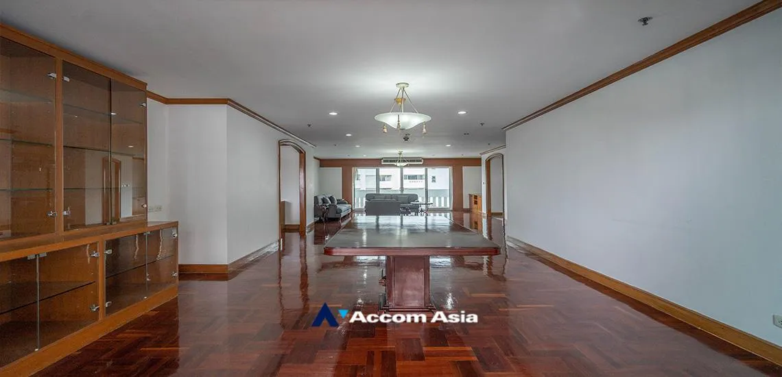 unitPet friendly |  4 Bedrooms  Apartment For Rent in Sukhumvit, Bangkok  near MRT Sukhumvit - BTS Asok (1415726)