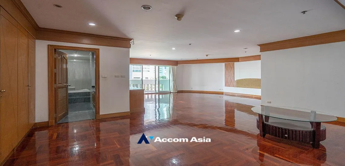 8  4 br Apartment For Rent in Sukhumvit ,Bangkok MRT Sukhumvit - BTS Asok at A Classic Style 1415726